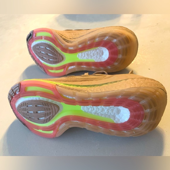 Adidas Ultraboost 21 Ash Pearl Pink FY0391 Size 5 Womens US - Picture 4 of 7